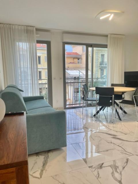 Ferienwohnung Saint Jhon Menton Exterior foto